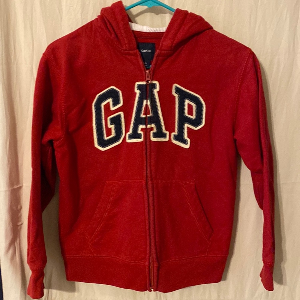Boys GAP red sweater like new sz 10